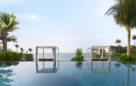 Villa Le Corail, A Gran Melia Hotel Отели рядом с достопримечательностью «Lucky Foot Spa Nha Trang»