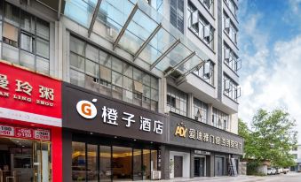 Orange Hotel