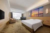 Chenyunchang Esports Hotel (Huaihua City Central Branch)