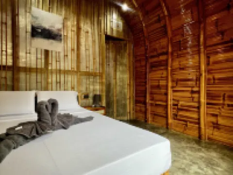 The Backyard Inn Hoteles en Moalboal