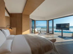 Trip.com Group Country Retreats (Ruicheng Huanghe Bay Joint Resort)