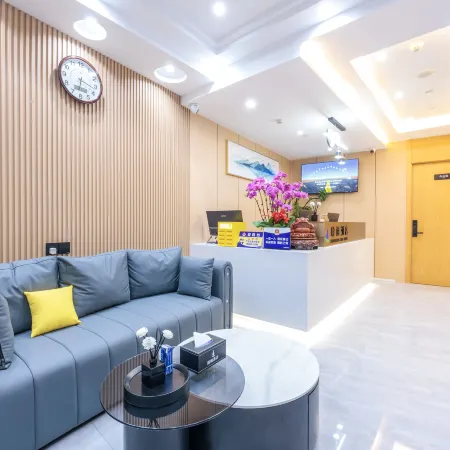 Shunfeng Hotel (Beijing South Railway Station Caoqiao Subway Station)