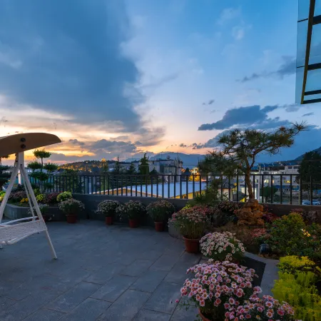 Sishan Anana | Tranquil Luxury Aesthetics & Garden Resort (Lijiang Old Town South Gate Store)
