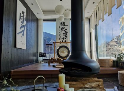 Lvxiang · Snow-Mountain View Meditate Hotel (Siguniang Mountain Branch)