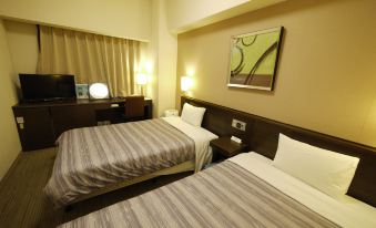 Hotel Route-Inn Chitose Ekimae