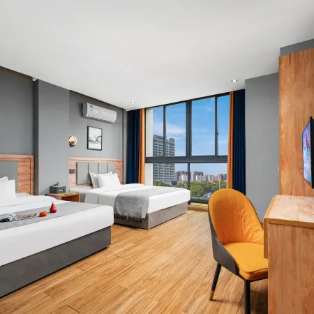 Yucheng Yishu Light Residence Hotel