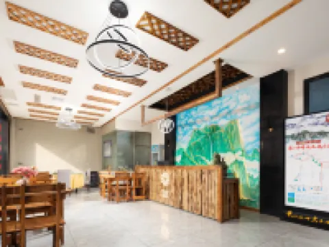 Floral Hotel·Huashan village Homestay of  Floral Hotel Hotels in Huayin