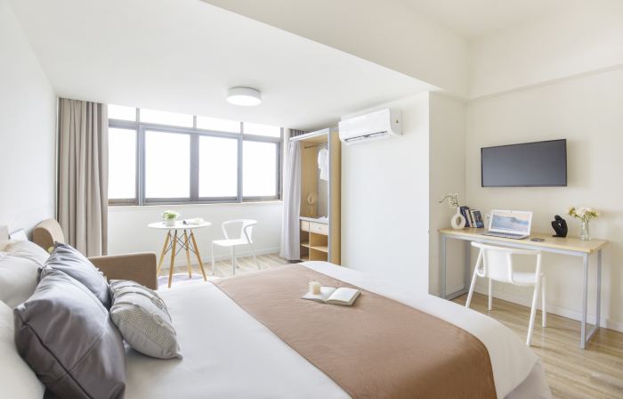 CJIA Apartment (Shanghai Zhongxing Road Subway Station)
