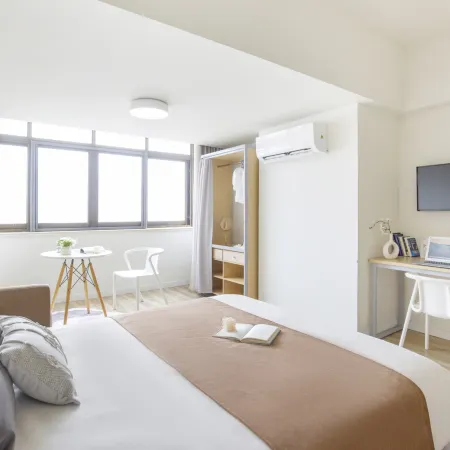 CJIA Apartment (Shanghai Zhongxing Road Subway Station)