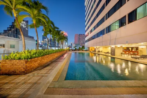 Royal Benja Hotel - Family Friendly Hotel