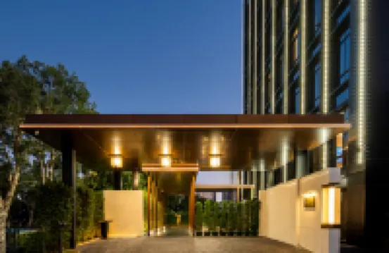 美豪麗致飯店（珠海情侶路海濱泳場店） 海上看珠海附近的飯店