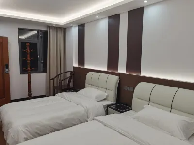 Shiping Qinyaju Homestay Hotels near Shiping Ancient City