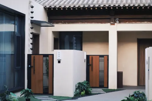 Qieman Tangquan Health and Wellness Homestay Hot Spring Hotel (Xinzhou Ancient City Branch)