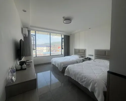 Butuo Baiyue Xiangzi Grand Hotel Hotels in Butuo