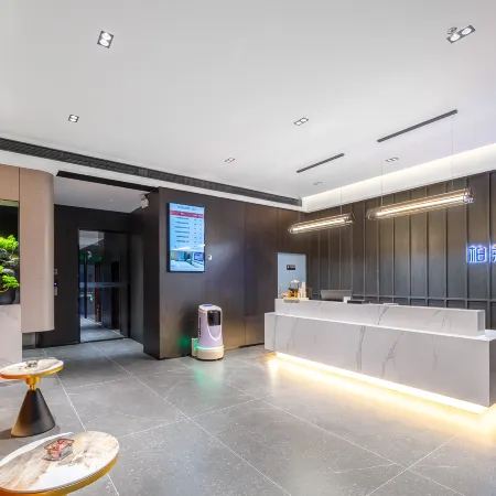 bolaidengjiudian(Dongfang Middle School Branch)