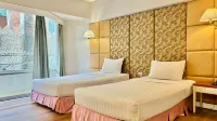Ayothaya Riverside Hotel