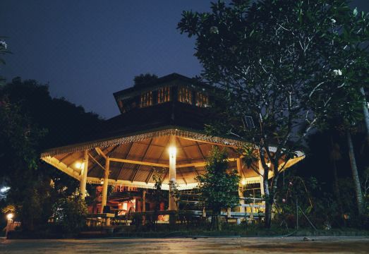 ComeOn Stay&Sleep 전경