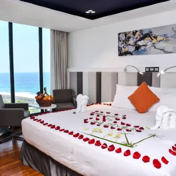 Beehive Premier Hotels near Masjidh Al-Noor (مسجد النُّور)