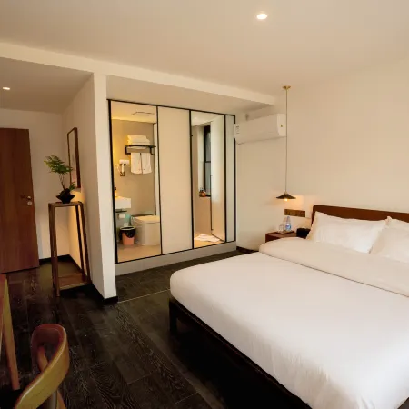 Xingle Hotel (Suzhou Guanqian Street Pingjiang Road)
