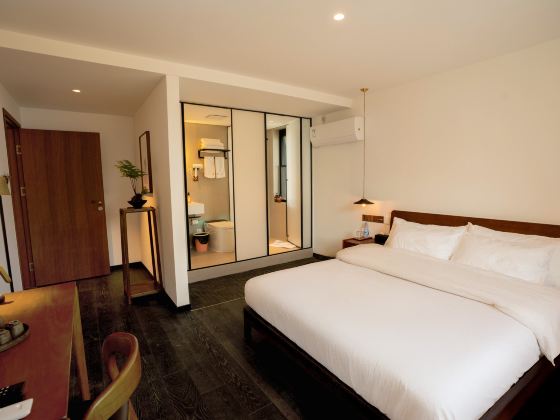 Xingle Hotel (Suzhou Guanqian Street Pingjiang Road)