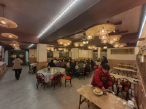 Wanxianshan Hongyan Building