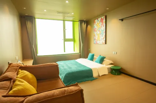 Boze Seaview Holiday Apartment (Weihai International Bathing Beach Torch 8th Street Shop)