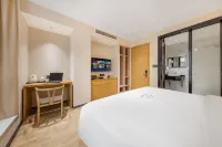 Yuping Manning Hotel