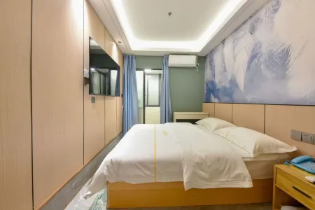 Weiwei Boutique Apartment (Shenzhen Binhe Times Xiasha Subway Station)