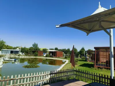Duku Yunshang Garden B&B (Karamay Dushanzi)