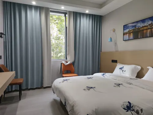 Luliang Totem Commercial Center Yueqingchun Boutique Hotel Hotels in Luliang