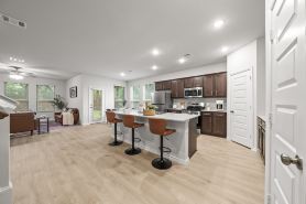 Luxurious 4 Bed Duplex Getaway!