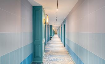 Longmen Inn · Manxin Smart Hotel (Langfang Xianghe Furniture City Branch)