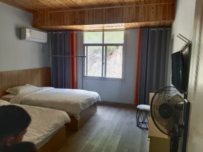 Xin'anping Homestay Hotels near Miaodao Mountain