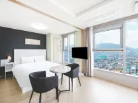 El Momento Sasang Hotels near Gupo Station