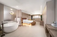 Anqing Jiayuelijing Hotel Hotels near Anqing Ancient City · Daopaishi Historical and Cultural District