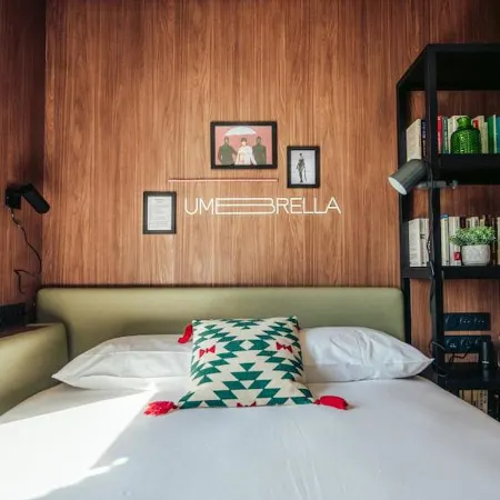 Jost Hotel Montpellier Centre St Roch Отели в г. Монпелье