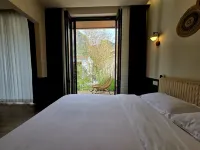 Yansu Hotel di Huguan