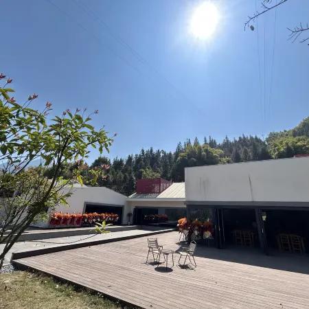 Yunli Chanyang Homestay (Jinfo Mountain)