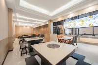 Xinyue Fengjing Hotel (Jiuzhaigou Valley Scenic and Historic Interest Area Scenic Spot)
