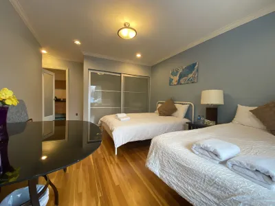 Sunshine Bay · Westside Homestay