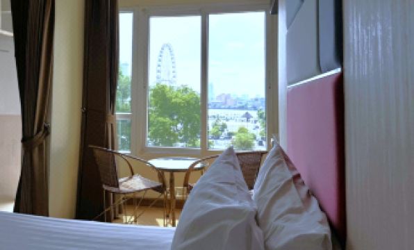 The Sunreno Hotel Bangkok