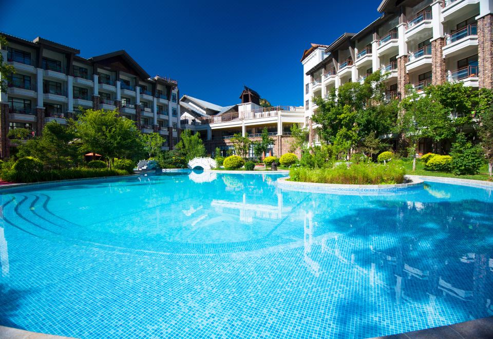 Arcadia International Resort Hotel Xinglong Hotel Overview