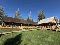 北吉星·野嶼木歌 | 露台觀星 | 自然藝宿（白哈巴森林公園店） 喀納斯景區白哈巴旅遊觀光馬隊附近的飯店