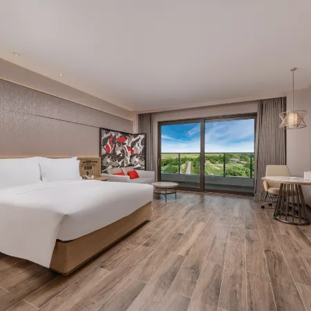 Howard Johnson Club Hotel Dongfang
