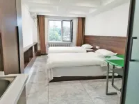 Three Trees Homestay - เปิดใหม่