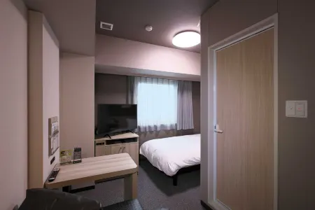 HOTEL ROUTE-INN HIRATSUKAEKI KITAGUCHI Отели рядом с достопримечательностью «Shrine of Hiratsuka Hachimangu»