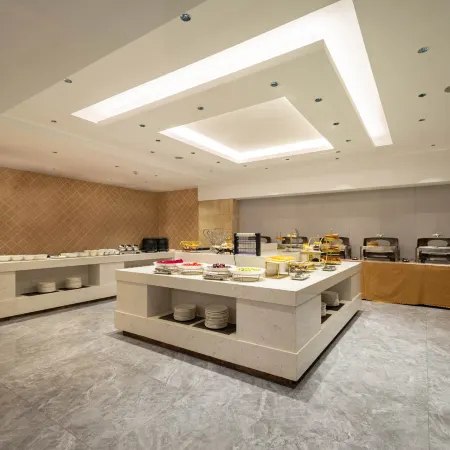 Yazhi Collection Hotel