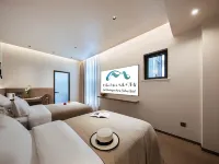 360° Oceanview Lifestyle | Dali SEASKY VISTA Cultural & Art Oceanview Hote 大理市のホテル