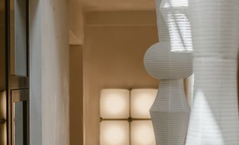 Hualing Art Space High-end Homestay (WeiShan Ancient City)