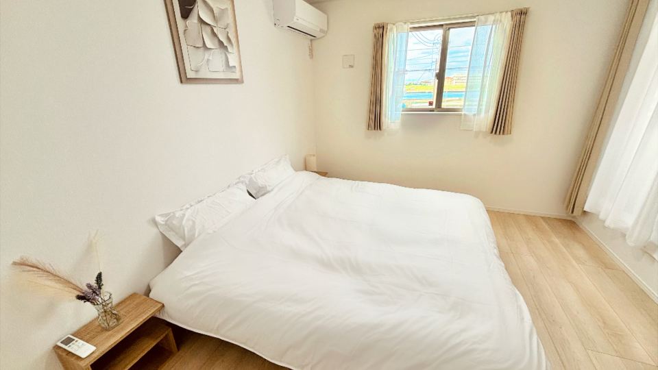 ZZOKIAI Purple Leaf!Only 30 seconds walk to seaside!Maximun 10 persons!